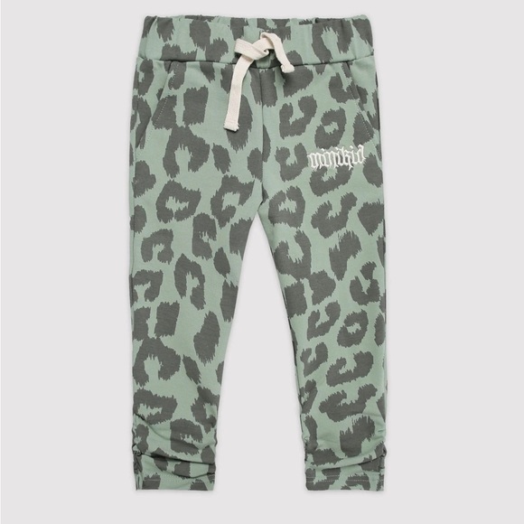 NWOT! Minikid unisex green Leo pinched cheetah leopard animal print joggers 10 - Picture 1 of 10